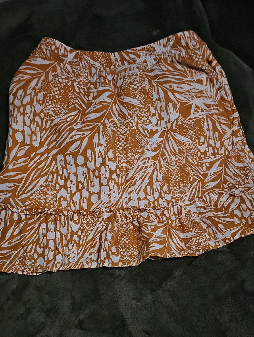 Christian Siriano Mustard and White Floral Ruffle Mini Skirt - Picture 3 of 5